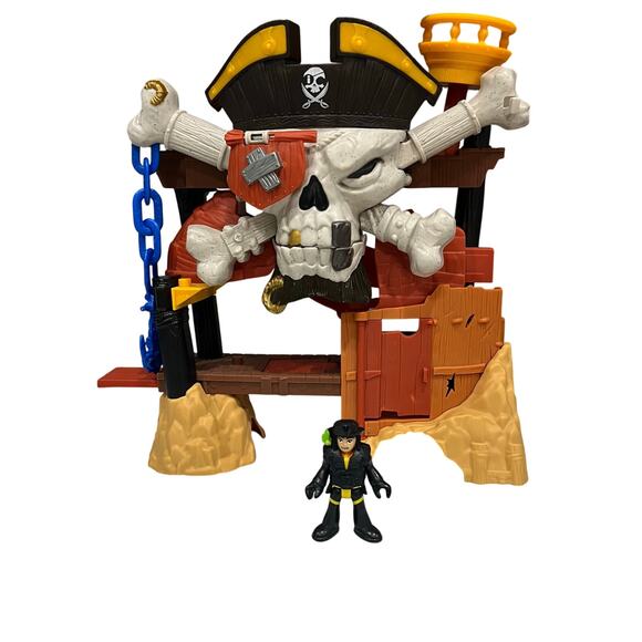 Fisher-Price Imaginext Blackbeard's Lair playset - Picture 1 of 5